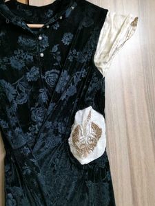 Black Golden Top