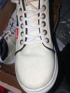 Stylish White &amp; Black Sneakers