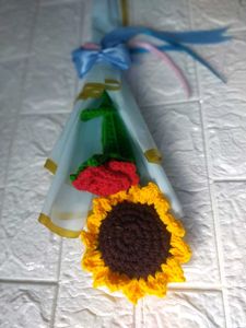 Crochet Sunflower &amp; Rose Bouquet