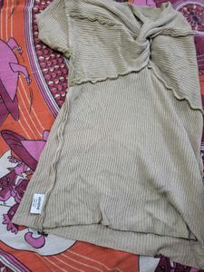 Ribbed Twist-Front Knit Top