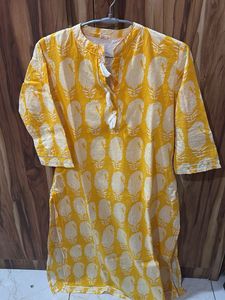 Yellow Paisley Print Kurti