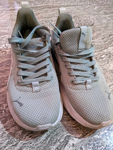 Puma Anzarun Lite Sneakers for Women