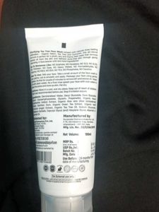 Herbs &amp; Hills Tea Tree Face Wash