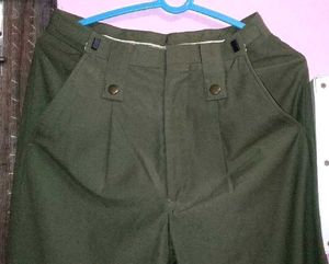 Trouser with t -shirt