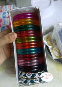 CHANGEABLE BANGLE SET IN 11 different COLORS