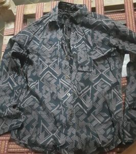 Patterned Men's Shirt