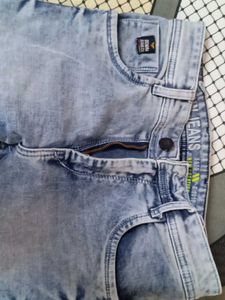 Stylish Light Wash Jeans