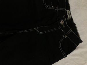 Black Thread Details Denim 🎀💖