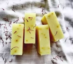 Milk And Saffron Soap 🧼