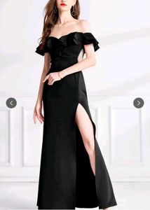 Elegant Black Maxi Dress