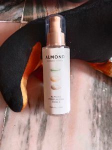 Almond Moisturizing Toner