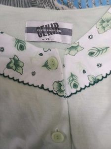Vintage Embroidered Sleeveless Nightgown