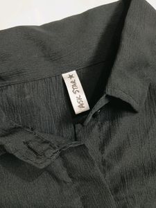 Balloon Sleeves Black Shirt