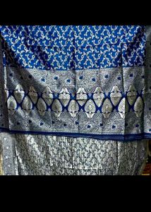 Stylish Silver Zari Work Saree