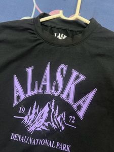 Alaska Graphic Crop Top