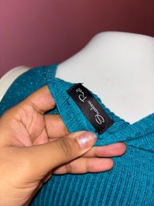 🌀y2k teal glittery fitted top 🌀