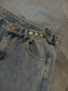 Light Wash Denim Jeans