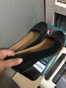 Black Suede Block Heel Belly