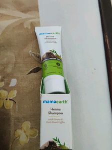 Mamaearth Henna Shampoo