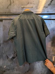 Men&#39;s Green Halfsleeve Shirt
