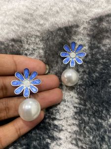 Blue Daisy &amp; Pearl Drop Earrings