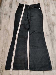 Ma1835 Fox bootcut jeans waist 24 inches