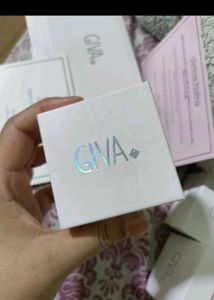Giva Love Embrace Ring