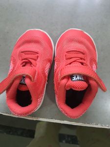 Nike Baby Shoes. Size UK 2.5 /9 CM.