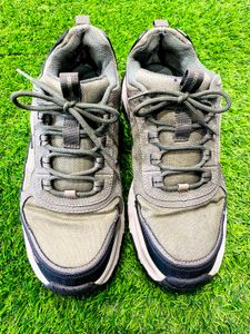 SKECHERS D&#39;lux Trekker Shoes For Men UK 9
