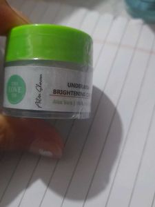 Body Mist And Underarm Brightening Cream