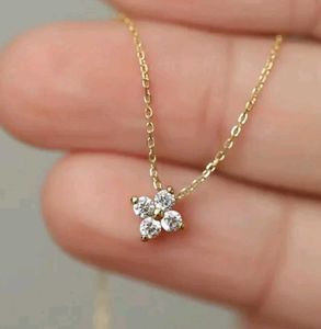 Clover Pendant Necklace