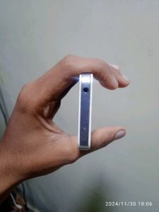 IPHONE 4S MINT CONDITION