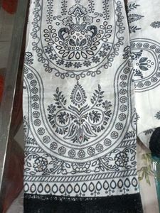 Elegant Black &amp; White Printed Salwar Suit