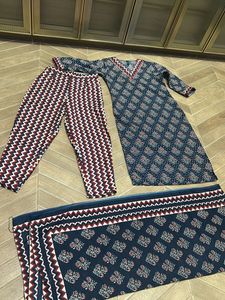 Navy blue & red printed Kurta with Trousers & dupa