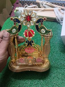 Krishna Jhula Showpiece