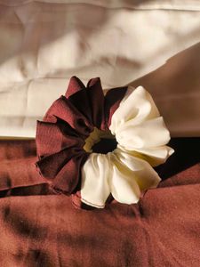 Trendy White And Brown Scrunchie Combo