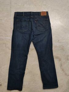 Levi&#39;s Dark Wash Jeans