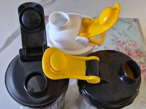 MuscleBlaze Shaker Bottles (Set of 3)