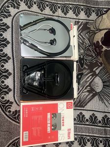 1 Realme 2 Oneplus Neckband Combo With Bill