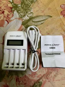 Rock Light Battery Charger RL-C4 And 4 Batter