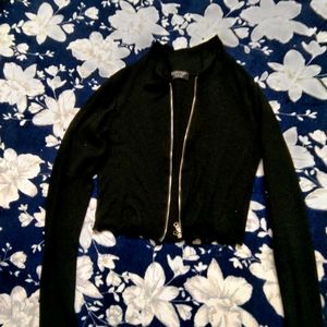 Black Zip-Up Cropped Jacket
