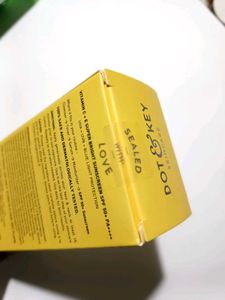 Dot&amp;Key Vitamin C+E Super Bright Sunscreen 🧴🌞
