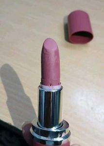 Mamaearth Lipstick