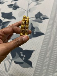 beautiful Golden Bangle Set