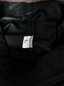 Black Stirrup Leggings