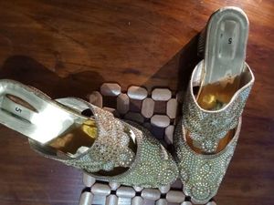 A Golden Shimmering Shine Shoes