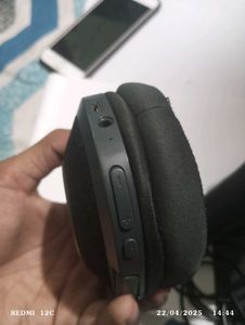 Boat Rokez 550 Headphone Sell Because I Need Money