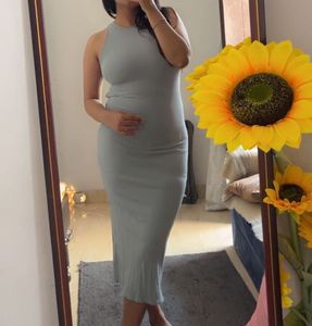 H & M backlesss bodycon dress🌸