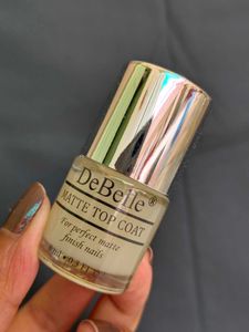 DeBelle Nail Care Set
