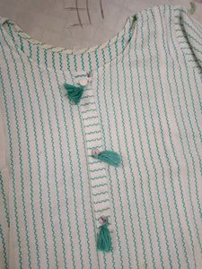 Kurti &amp; Leggings